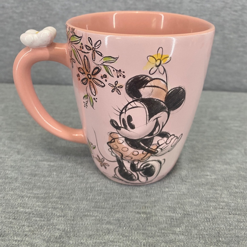 Disney Store Minnie Mouse Mug Cup Pink Floral Sketch 3D Flower - Picture 2 of 8
